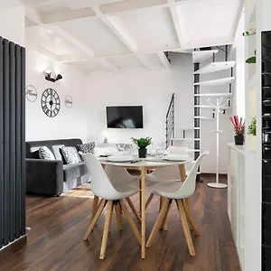 Appartamento Elegant Statuario, Roma
